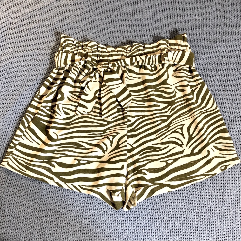 RACHEL ZOE green zebra paper bag shorts